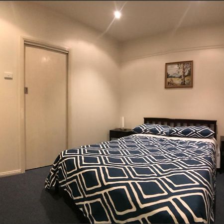Malvern Backpackers 墨尔本 外观 照片