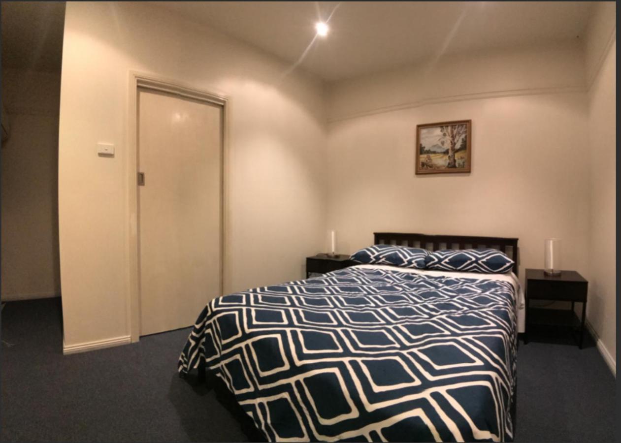 Malvern Backpackers 墨尔本 外观 照片